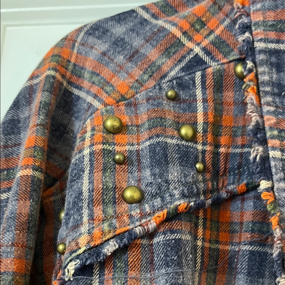 Oli & Hali Plaid Button Down Shirt - Red and Blue - Picture 4 of 12